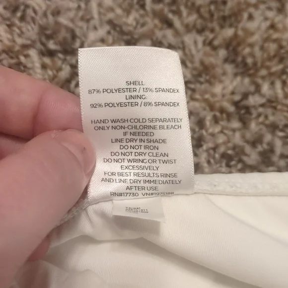 Shade & Shore white ribbed sleeveless cutout one piece swimsuit - Picture 7 of 9